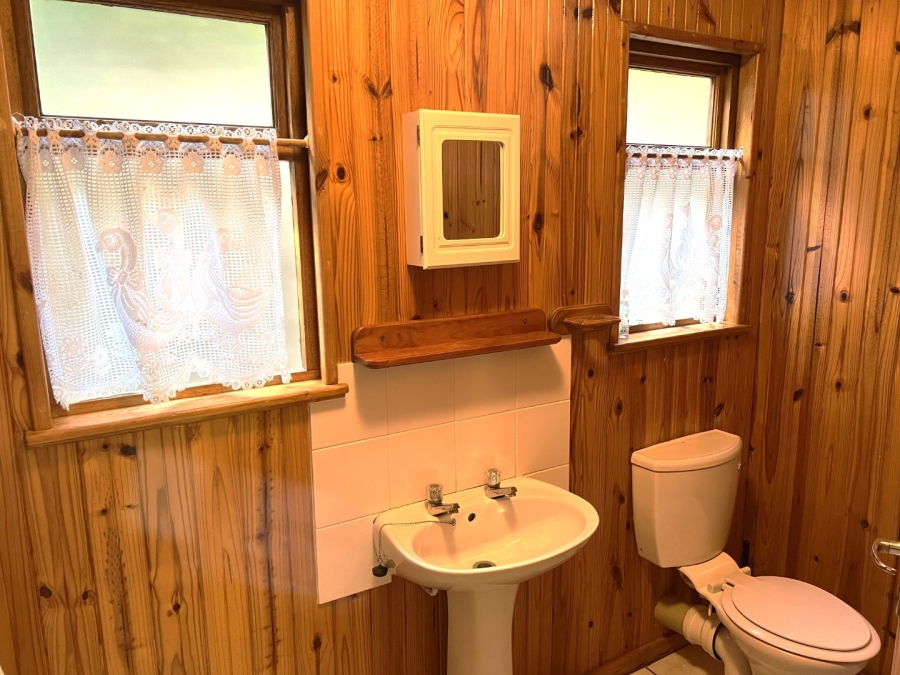 3 Bedroom Property for Sale in Keurboomstrand Western Cape